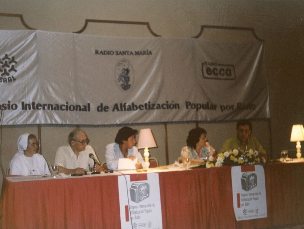 Franz Tattenbach SJ y miembros del ICER de Costa Rica